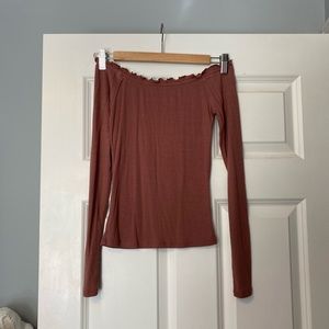 Off the shoulder long sleeve